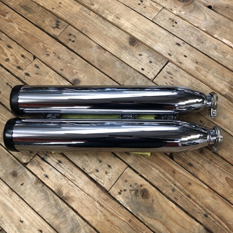 Indian Scout / Bobber / Rogue Chrome Silencers with Black Tips (pair)